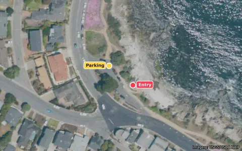 Map preview of Otter Cove with the entry and parking marked